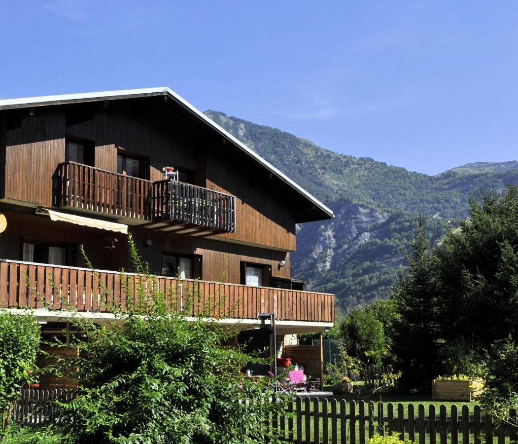 Chalet La Cachette Cyclists & Skiers Le Bourg-dʼOisans Екстериор снимка