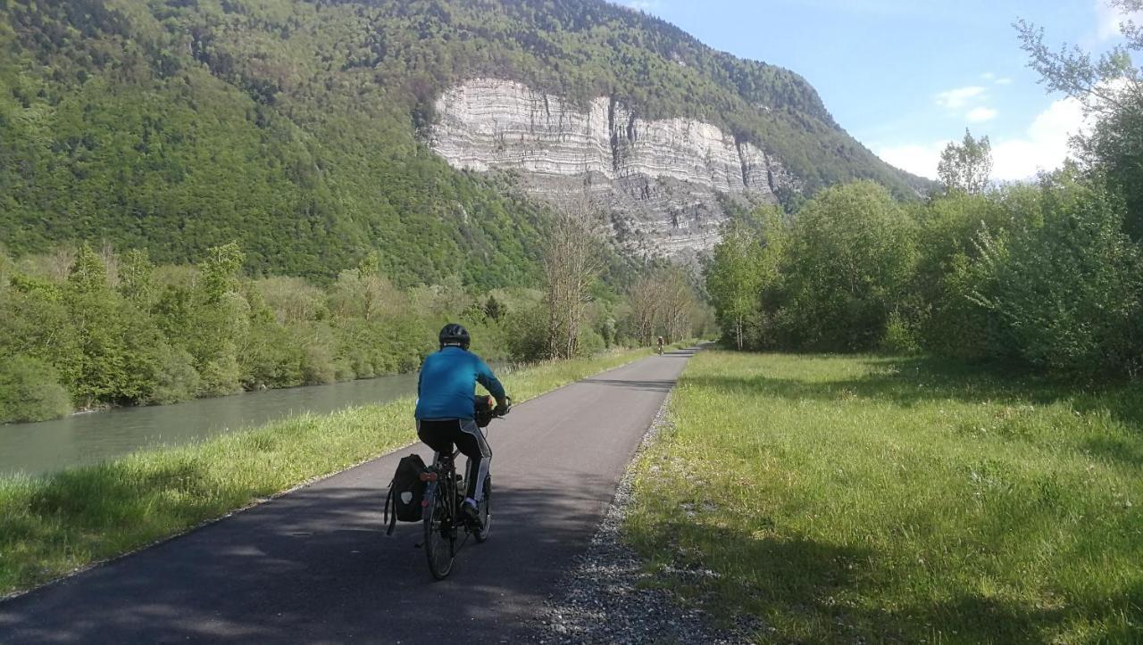 Chalet La Cachette Cyclists & Skiers Le Bourg-dʼOisans Екстериор снимка